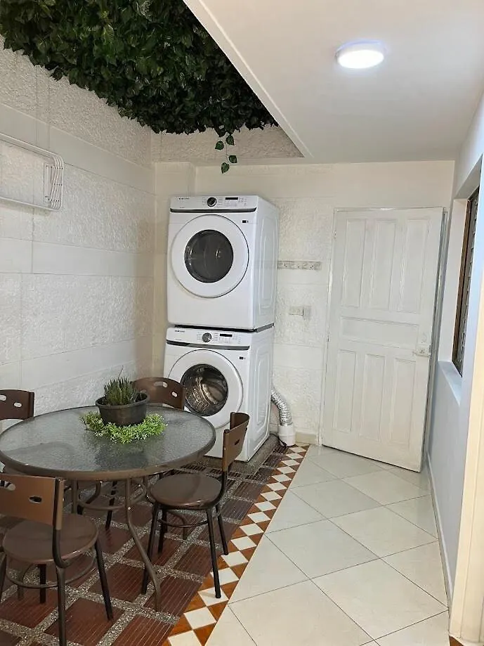 Comfort Envigado 7 People Apartment